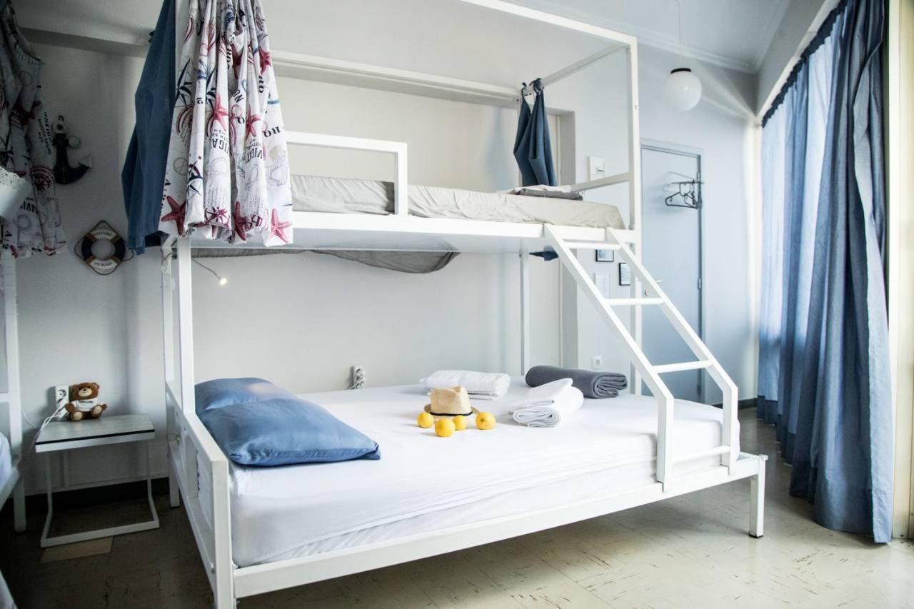 Let Me Take My Bunk Bed Hostel Athens Luaran gambar